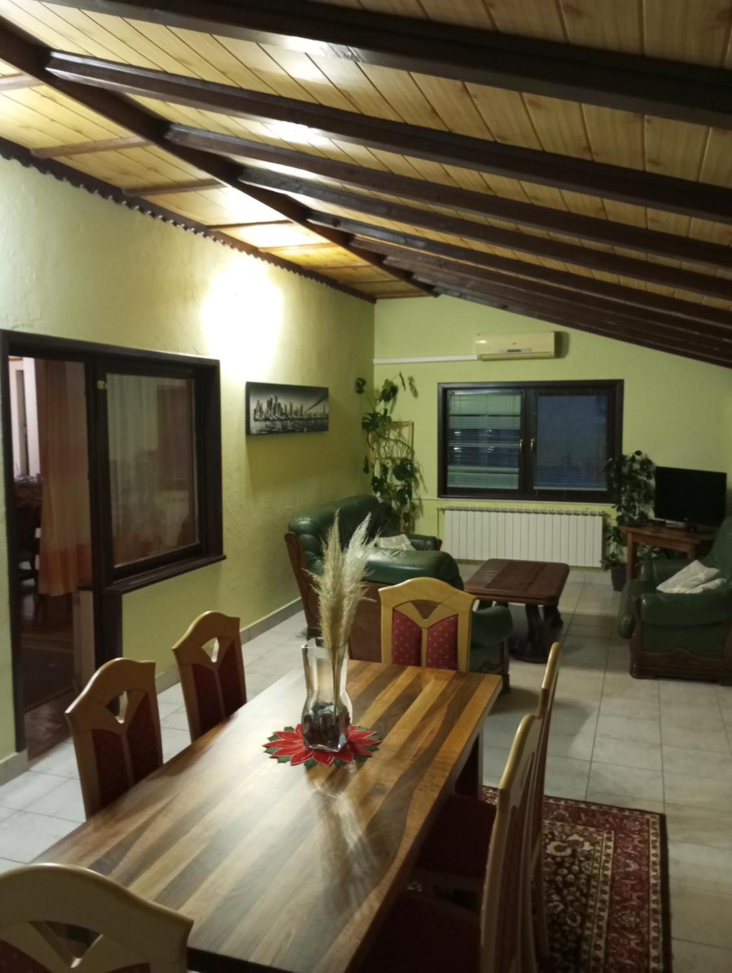 Guesthouse Pavlicic Dreznik Grad ภายนอก รูปภาพ