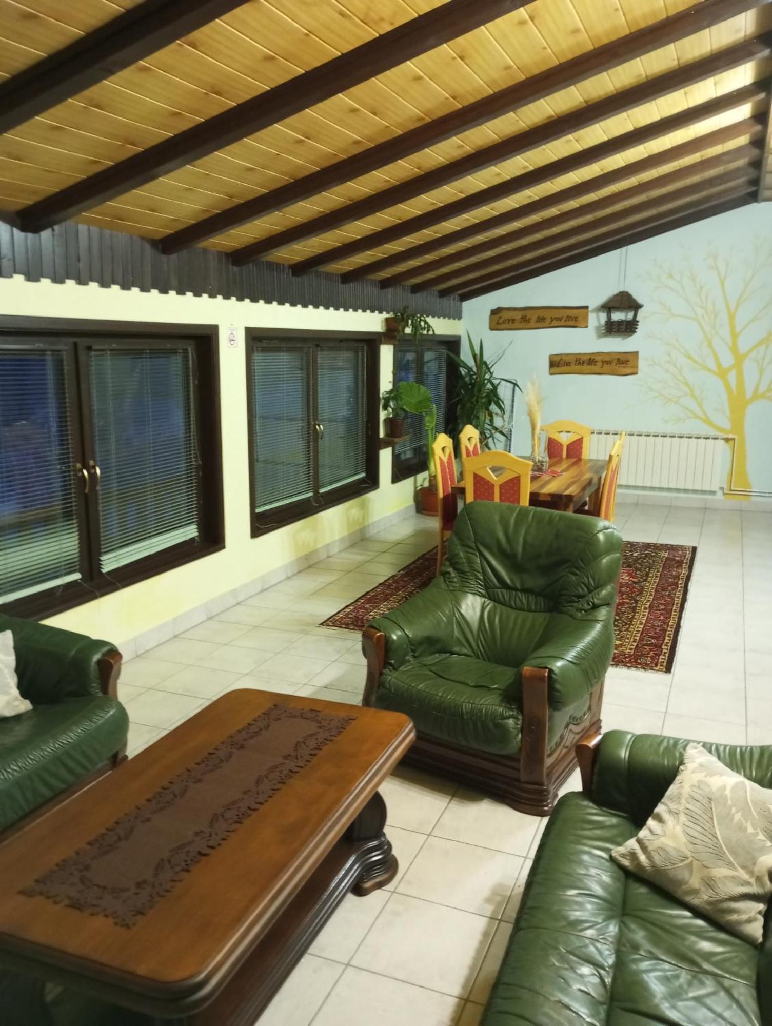 Guesthouse Pavlicic Dreznik Grad ภายนอก รูปภาพ