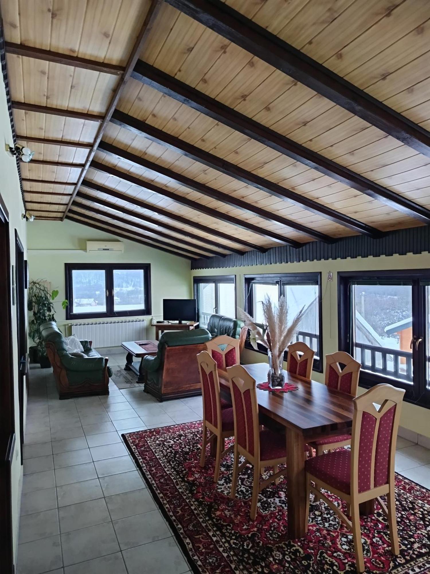 Guesthouse Pavlicic Dreznik Grad ภายนอก รูปภาพ